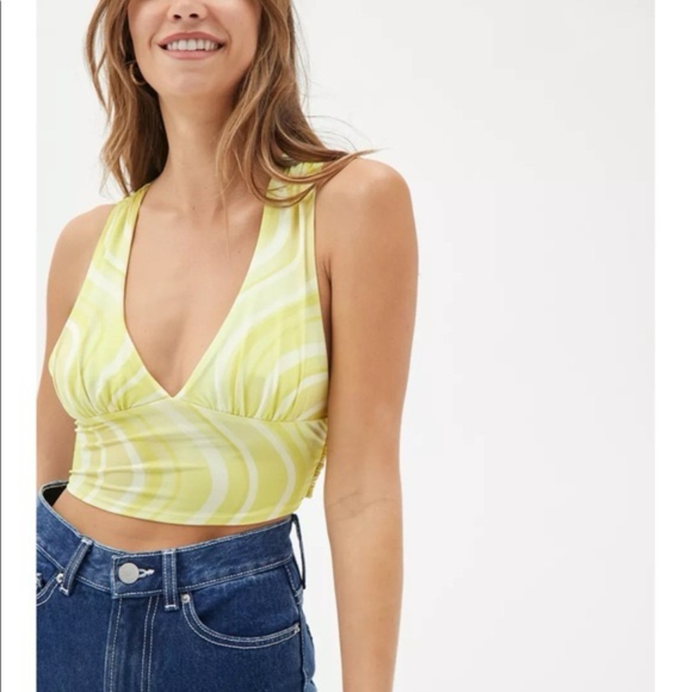#53 NWT Urban Outfitters Phoenix Yellow Tie back Tank Top Size XS